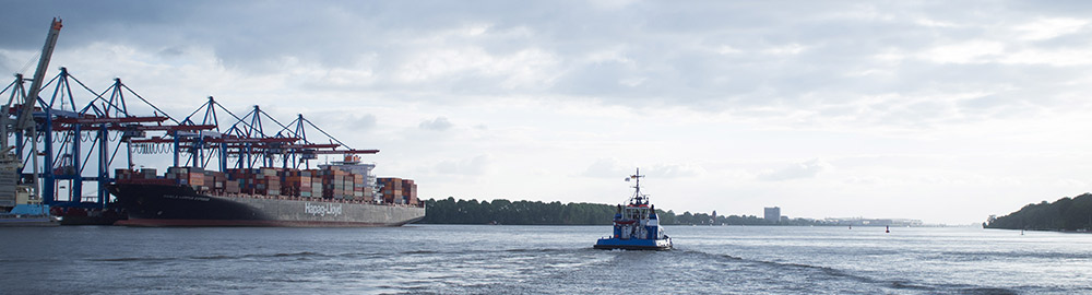 Auf Kurs gehen im Hamburger Hafen